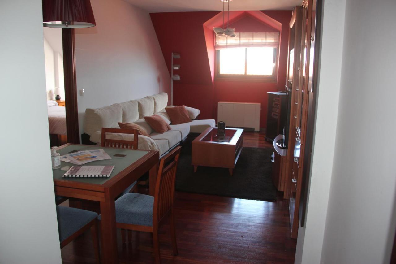 Piso Centrico En Mino. Apartment Ngoại thất bức ảnh